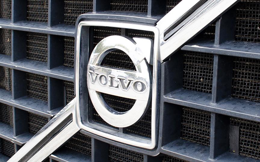 The Powerhouses: Volvo’s D11 and D13 Engines for Used Semi Trucks ...